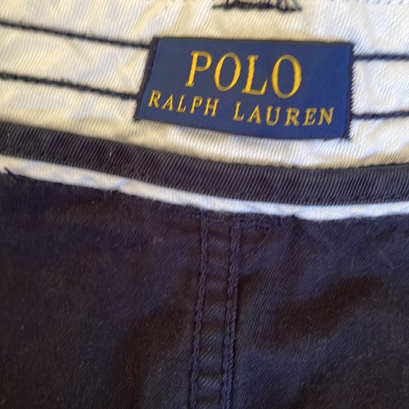 Ralph Lauren Shorts - Picture 2 of 3